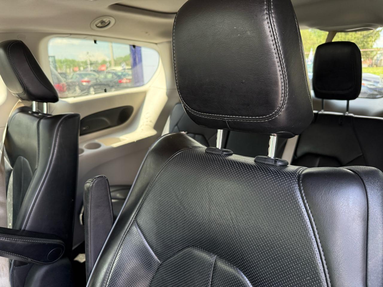 Chrysler Pacifica Hybrid  2018