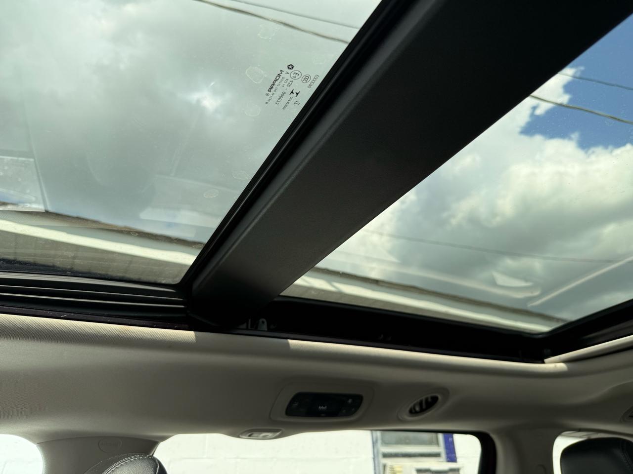 Chrysler Pacifica Hybrid  2018