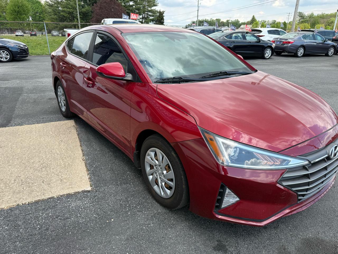 Hyundai Elantra  2020