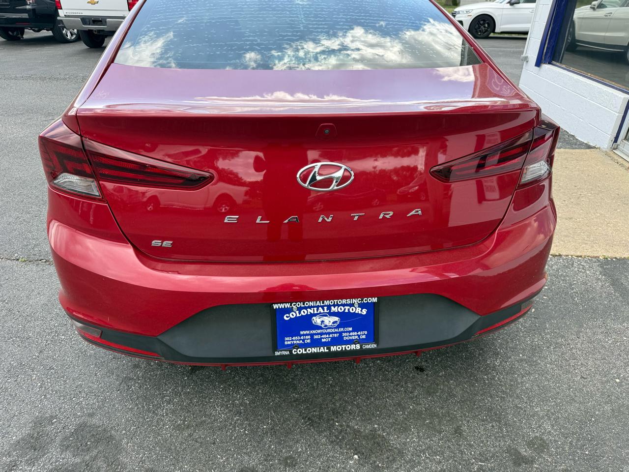 Hyundai Elantra  2020