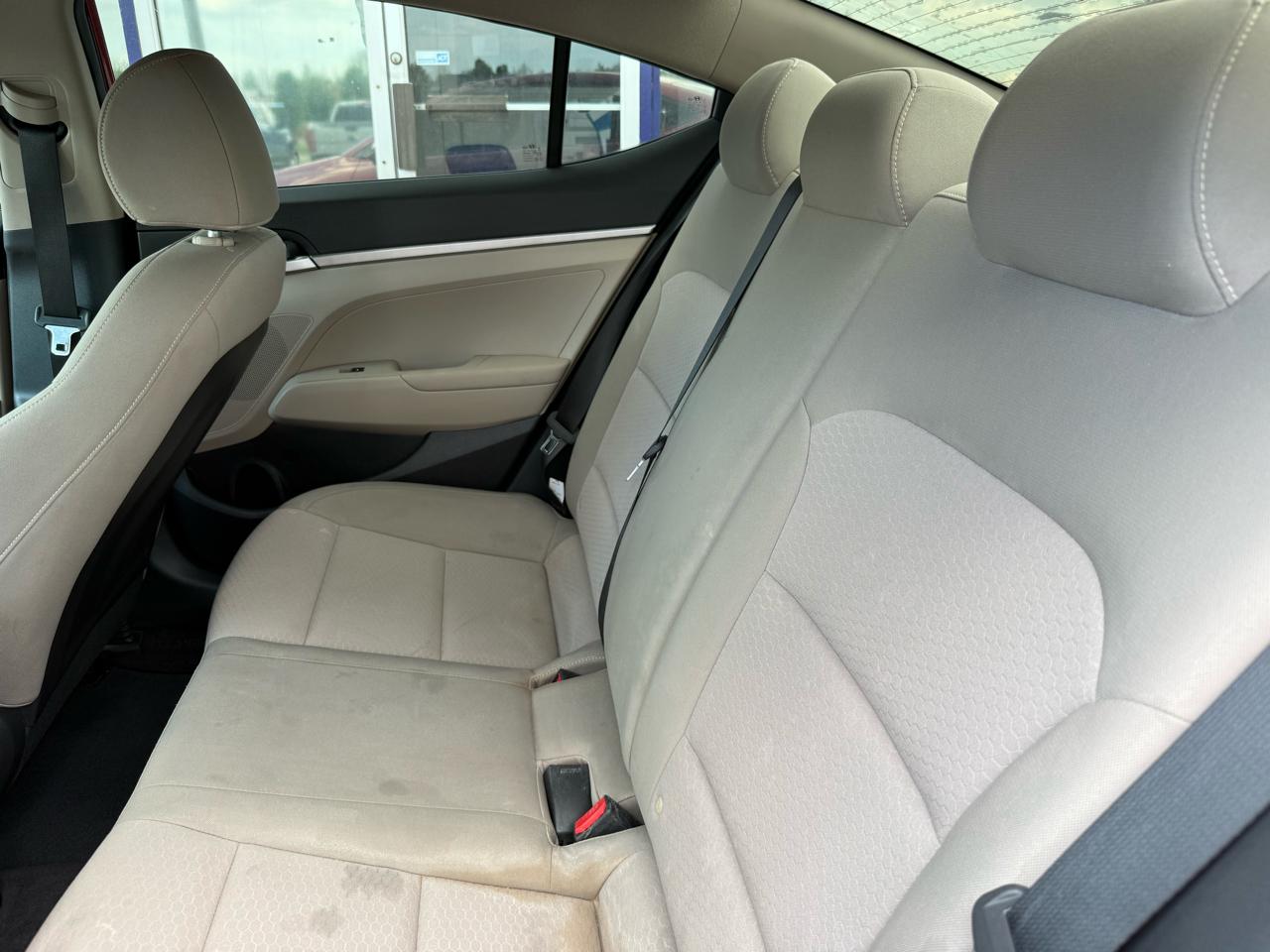 Hyundai Elantra  2020