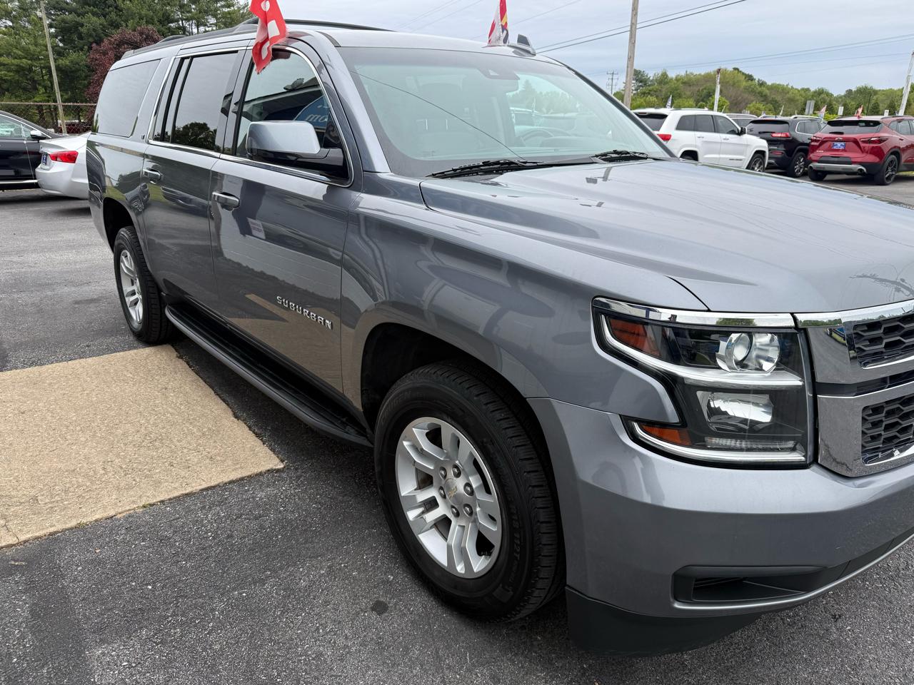 Chevrolet Suburban  2019