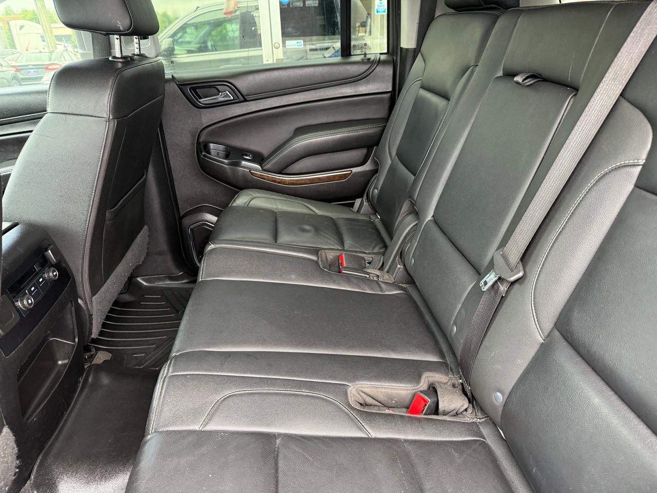 Chevrolet Suburban  2019