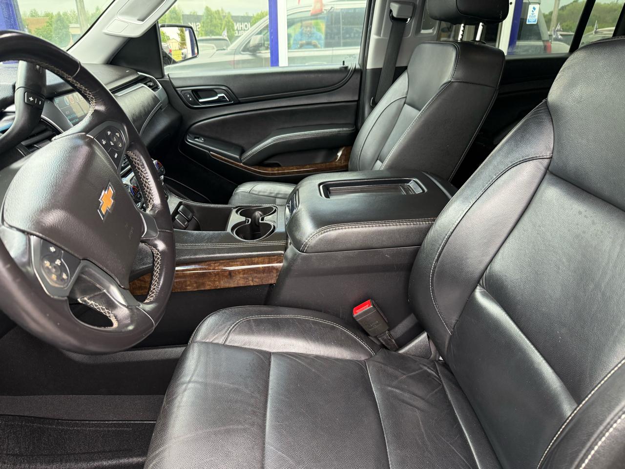 Chevrolet Suburban  2019