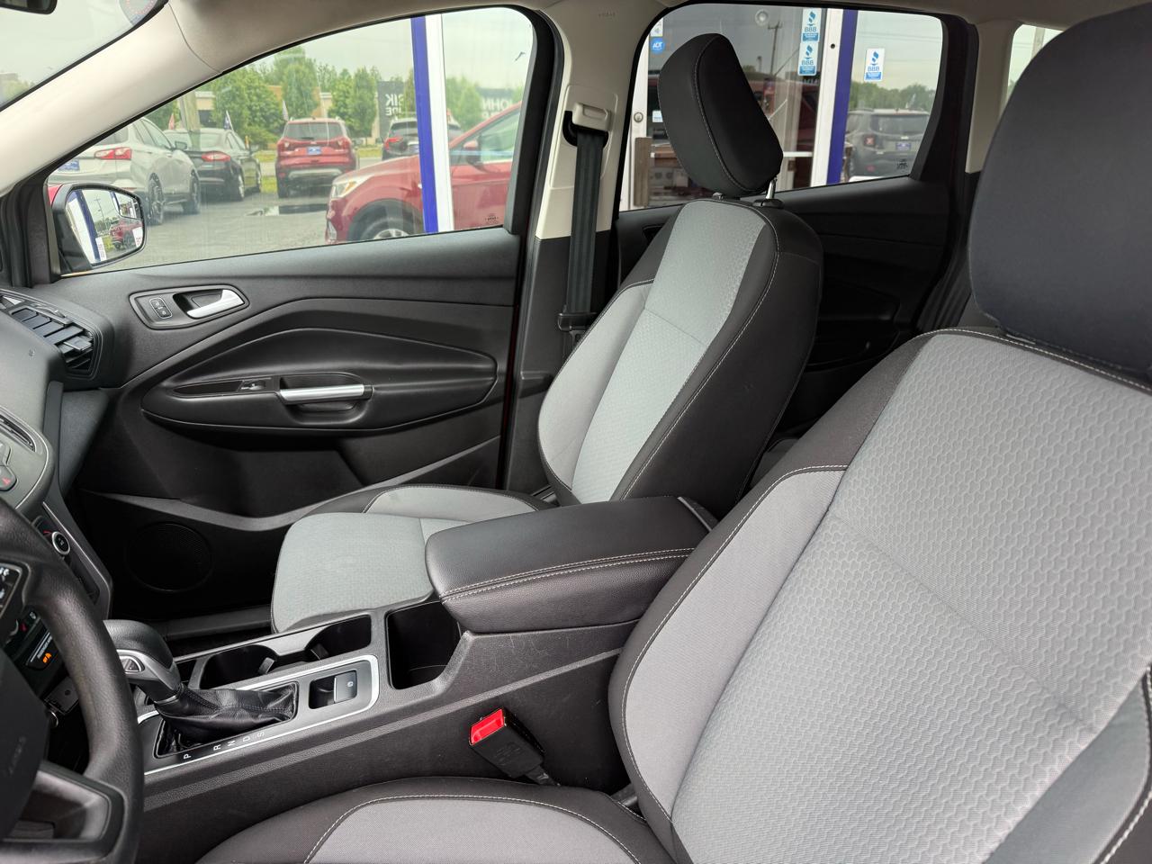Ford Escape  2018