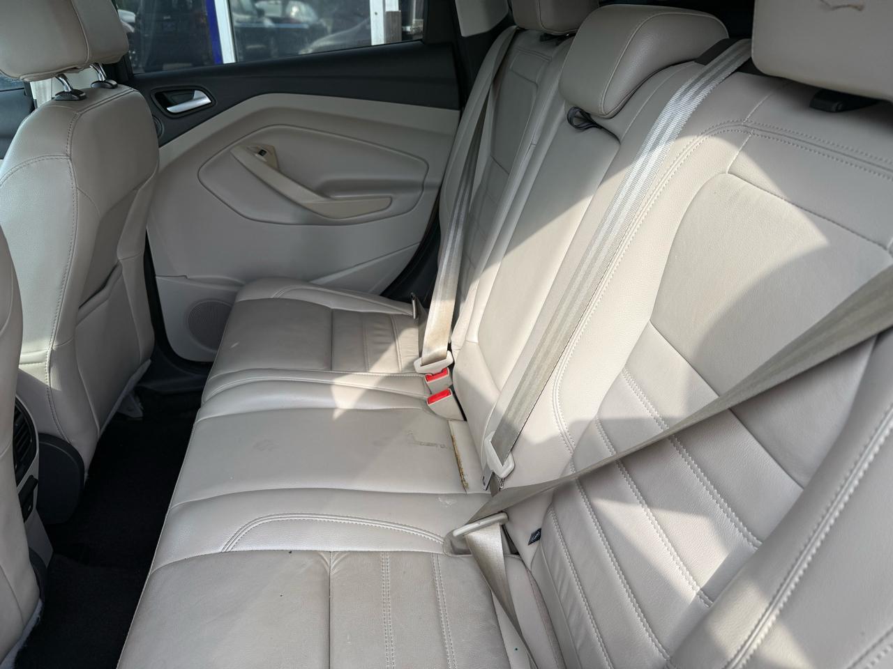 Ford Escape  2017