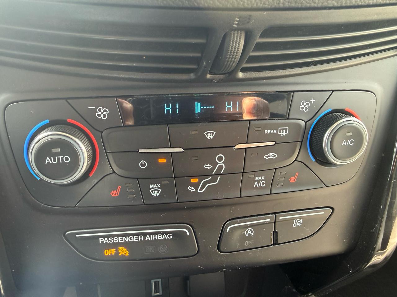 Ford Escape  2017