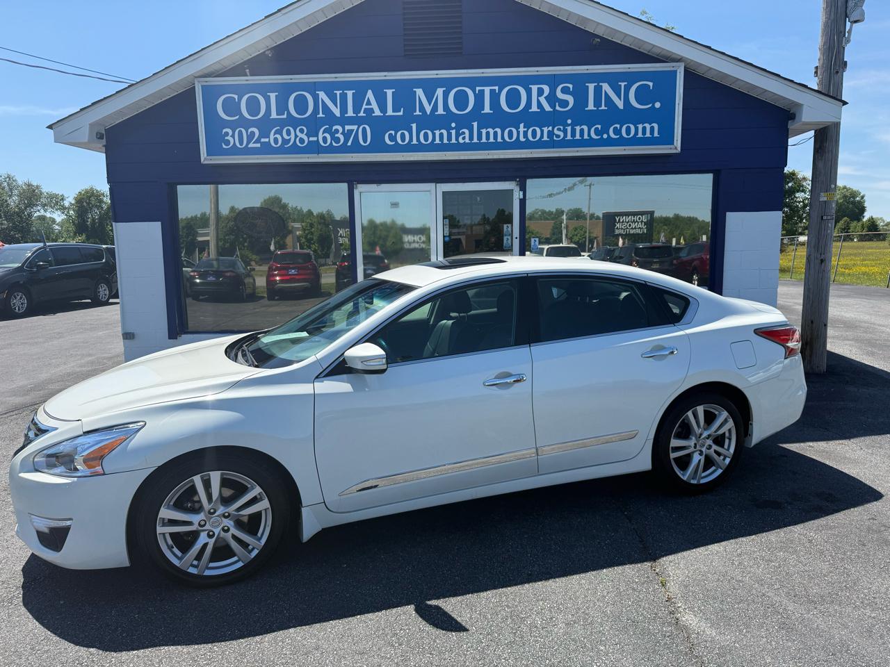 Nissan Altima  2015