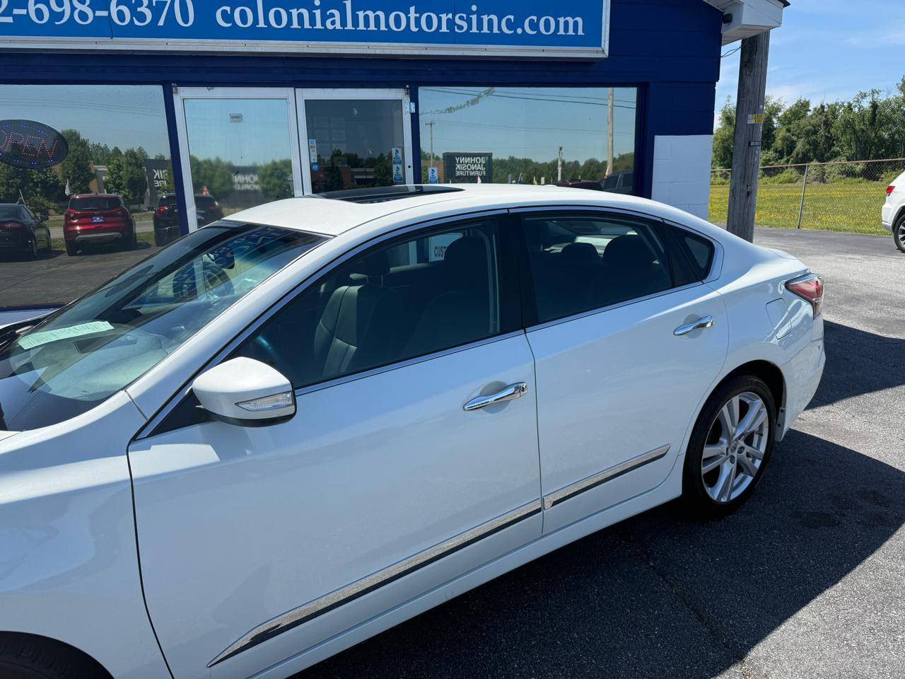 Nissan Altima  2015
