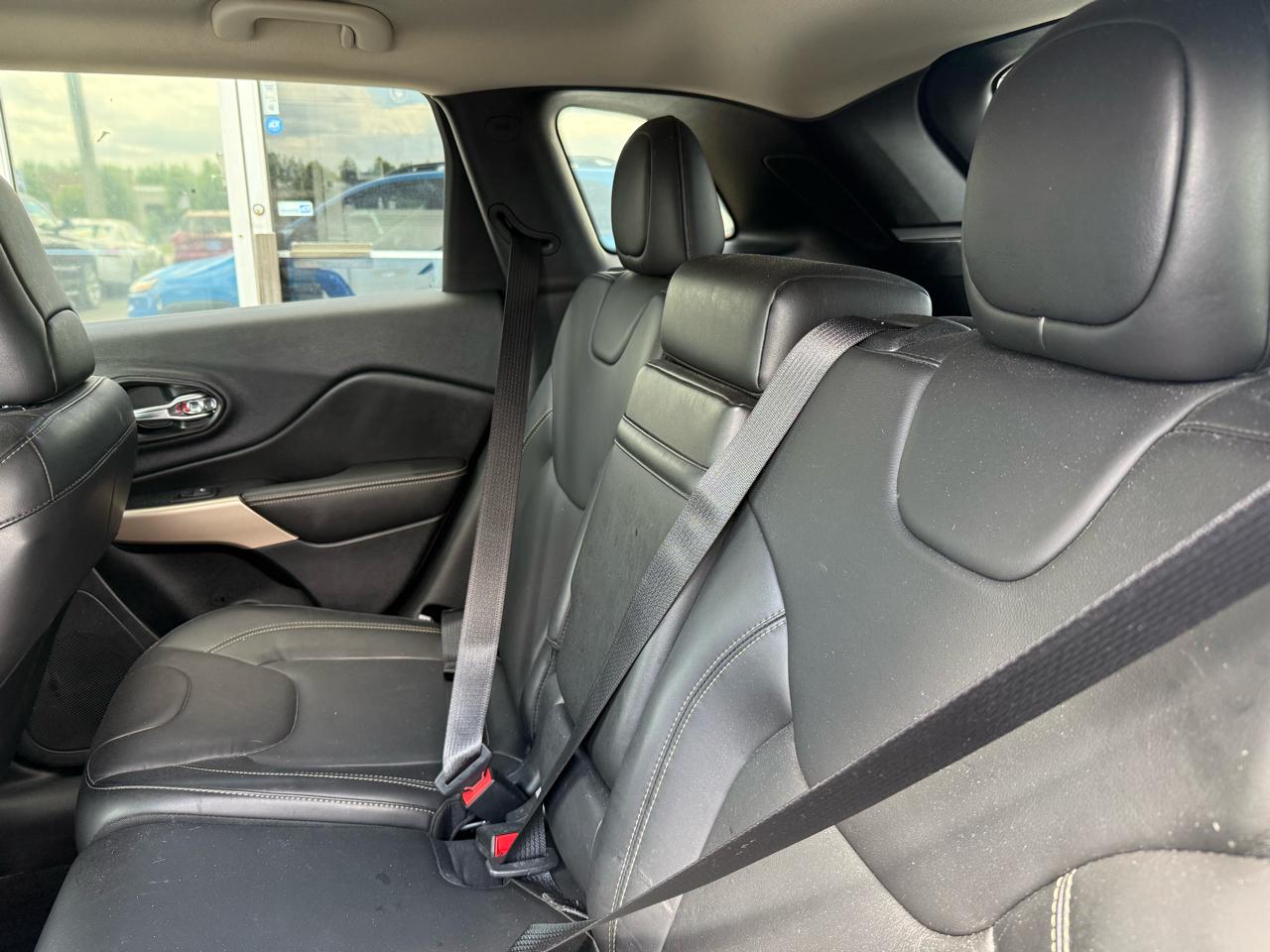 Jeep Cherokee  2018