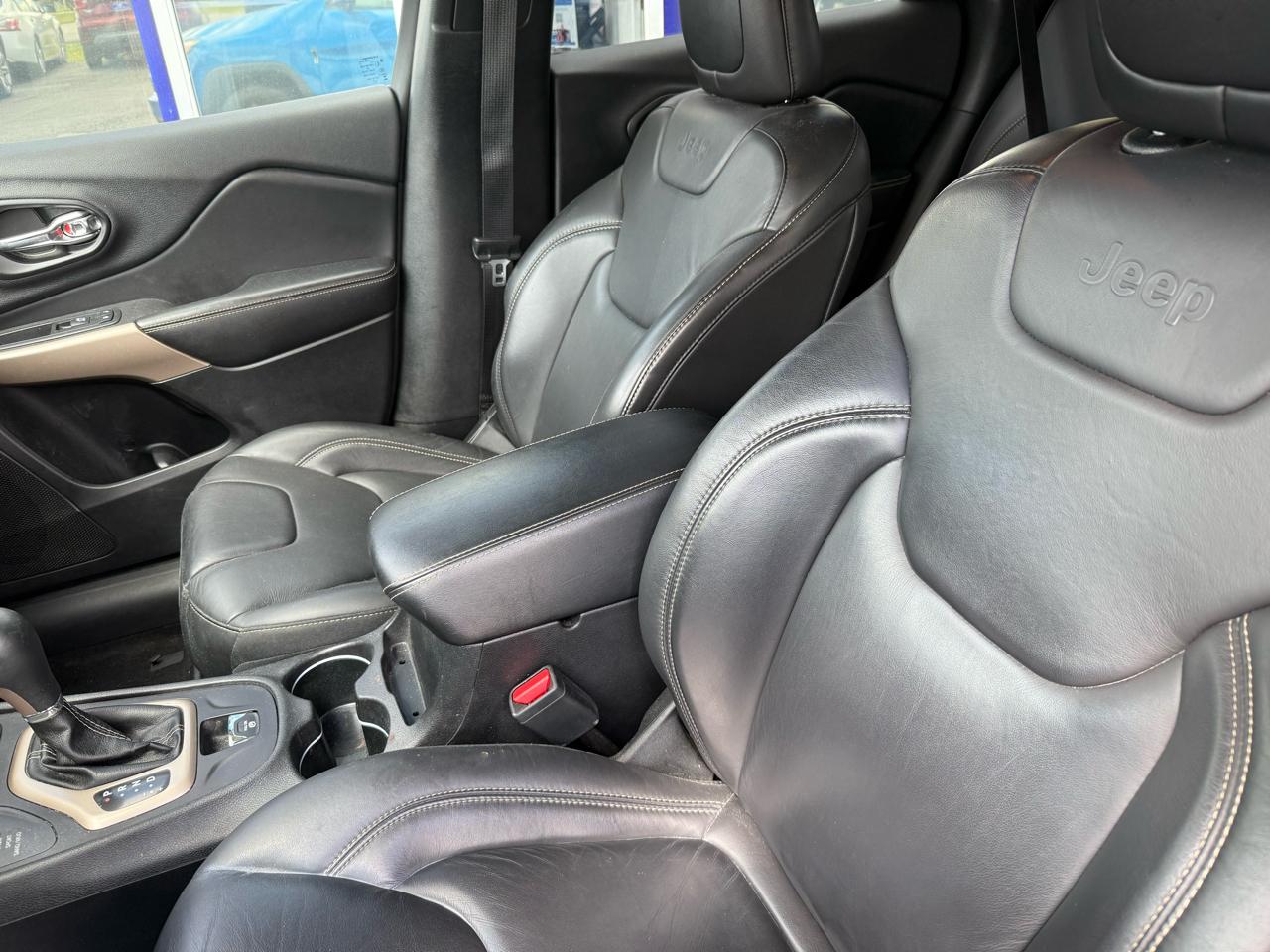 Jeep Cherokee  2018