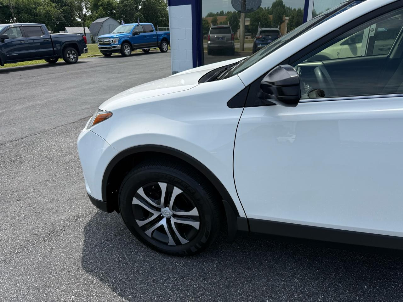 Toyota RAV4  2017