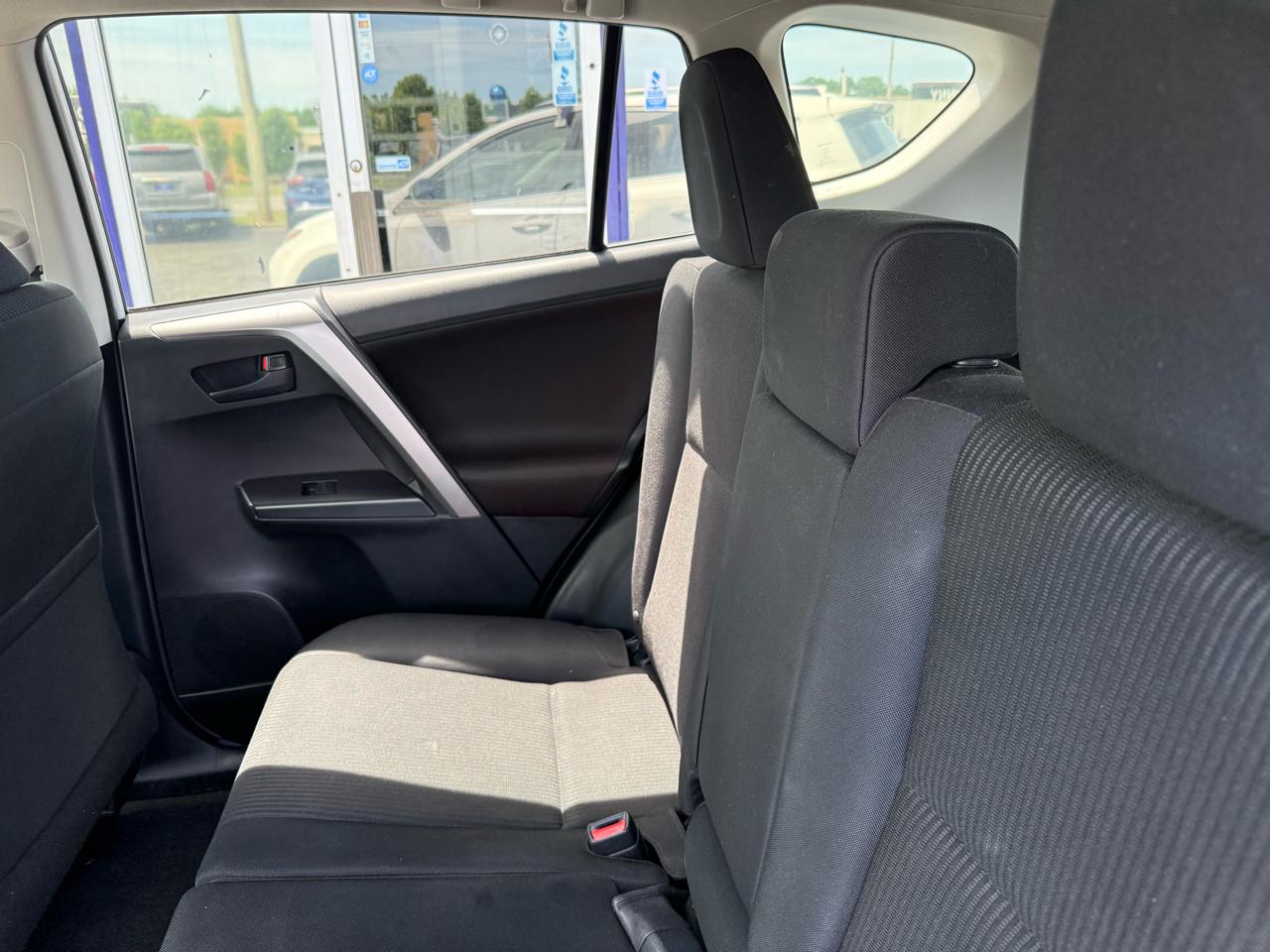 Toyota RAV4  2017