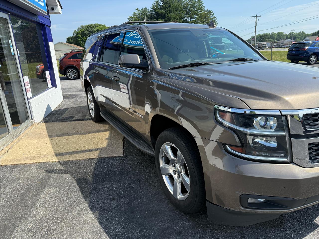 Chevrolet Suburban  2016