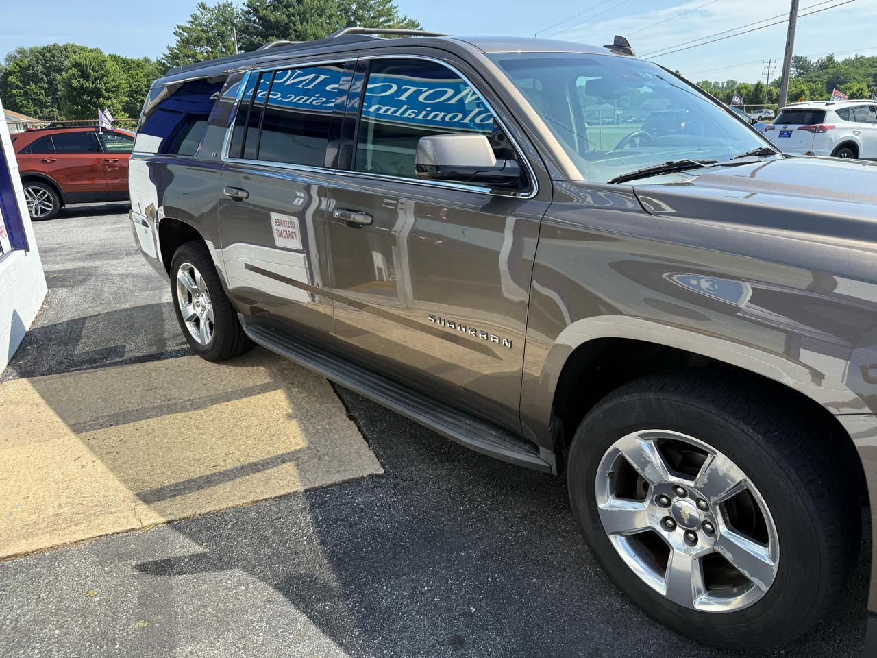Chevrolet Suburban  2016
