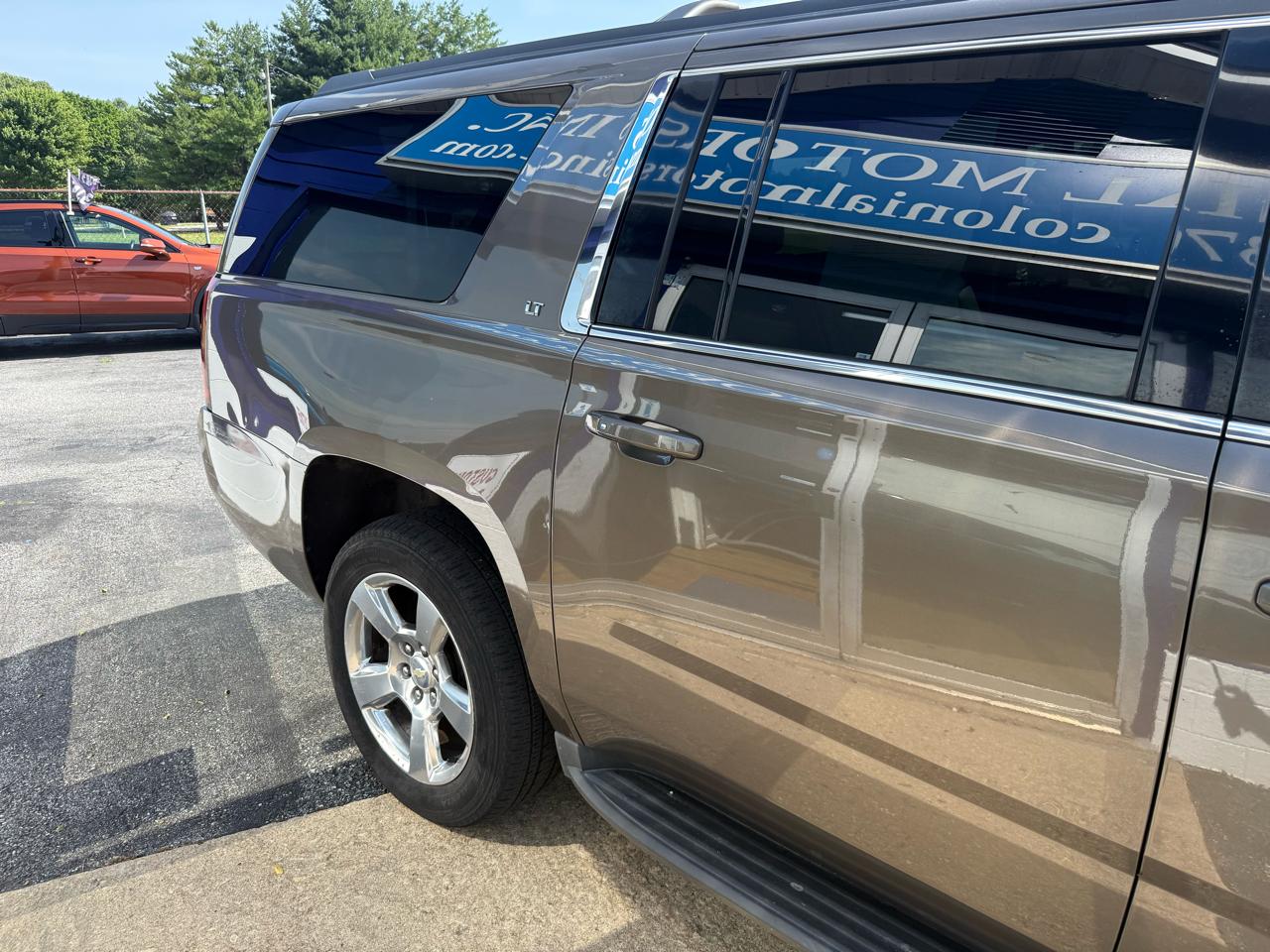 Chevrolet Suburban  2016
