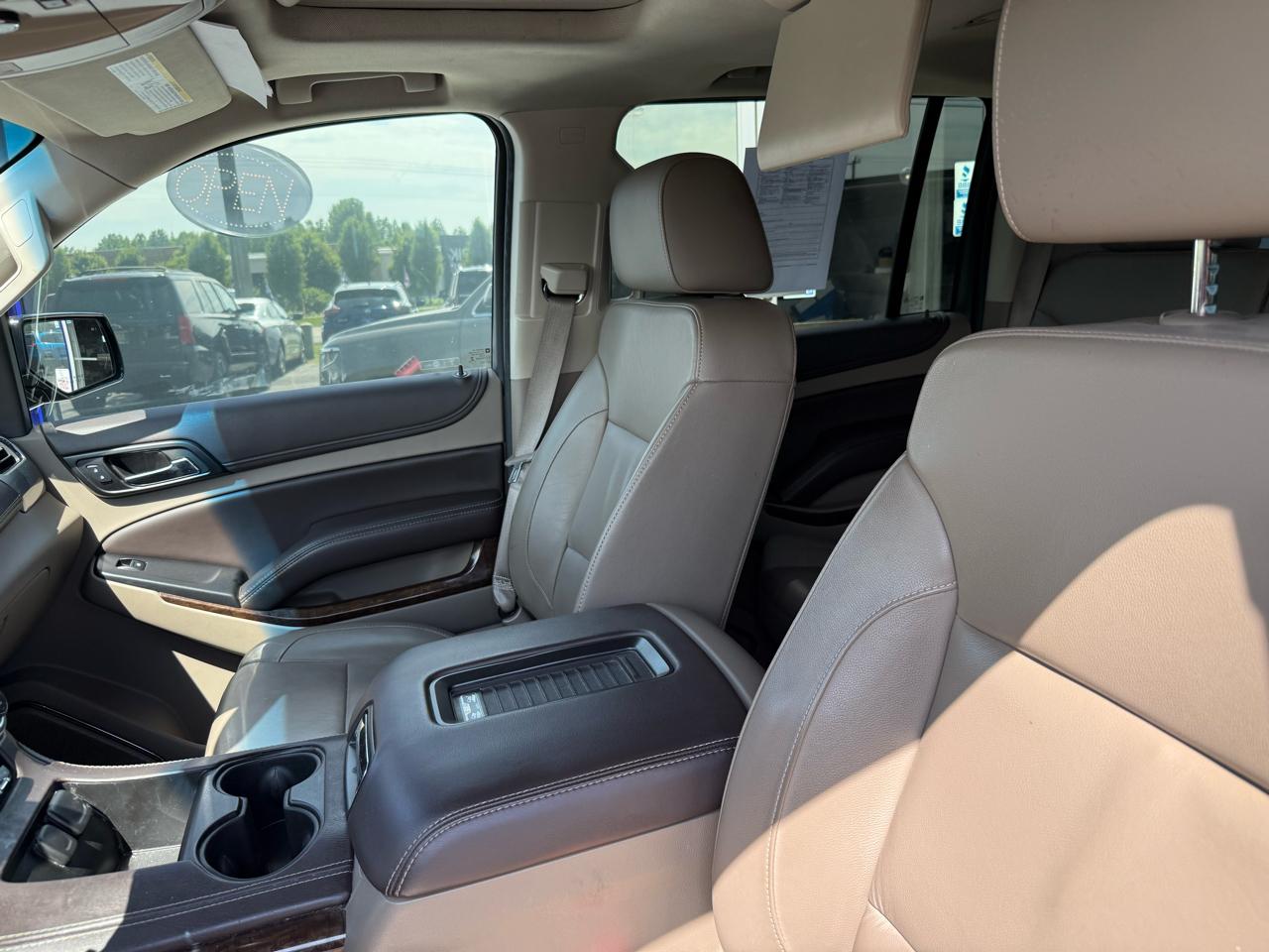 Chevrolet Suburban  2016