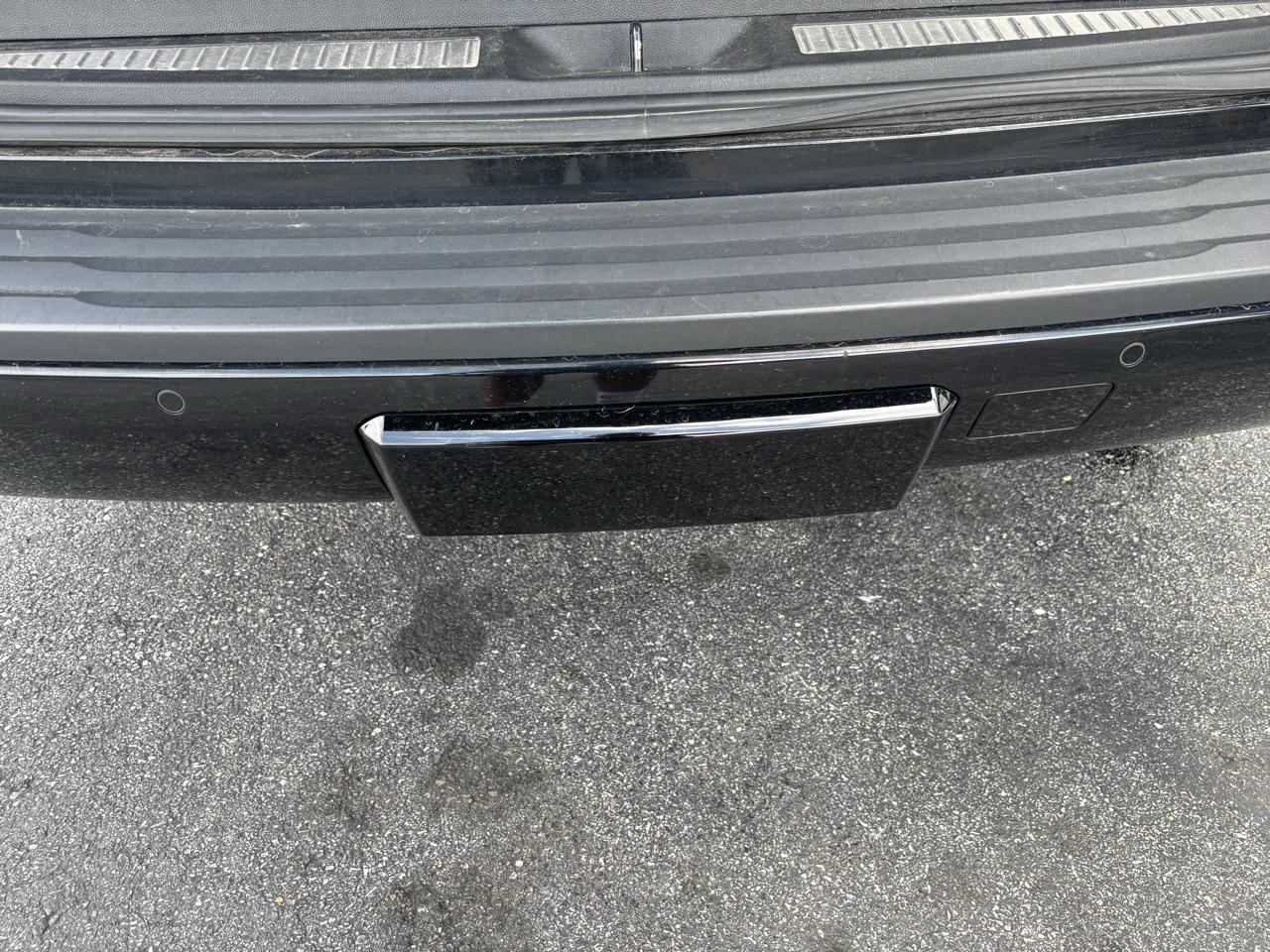 Chevrolet Tahoe  2018