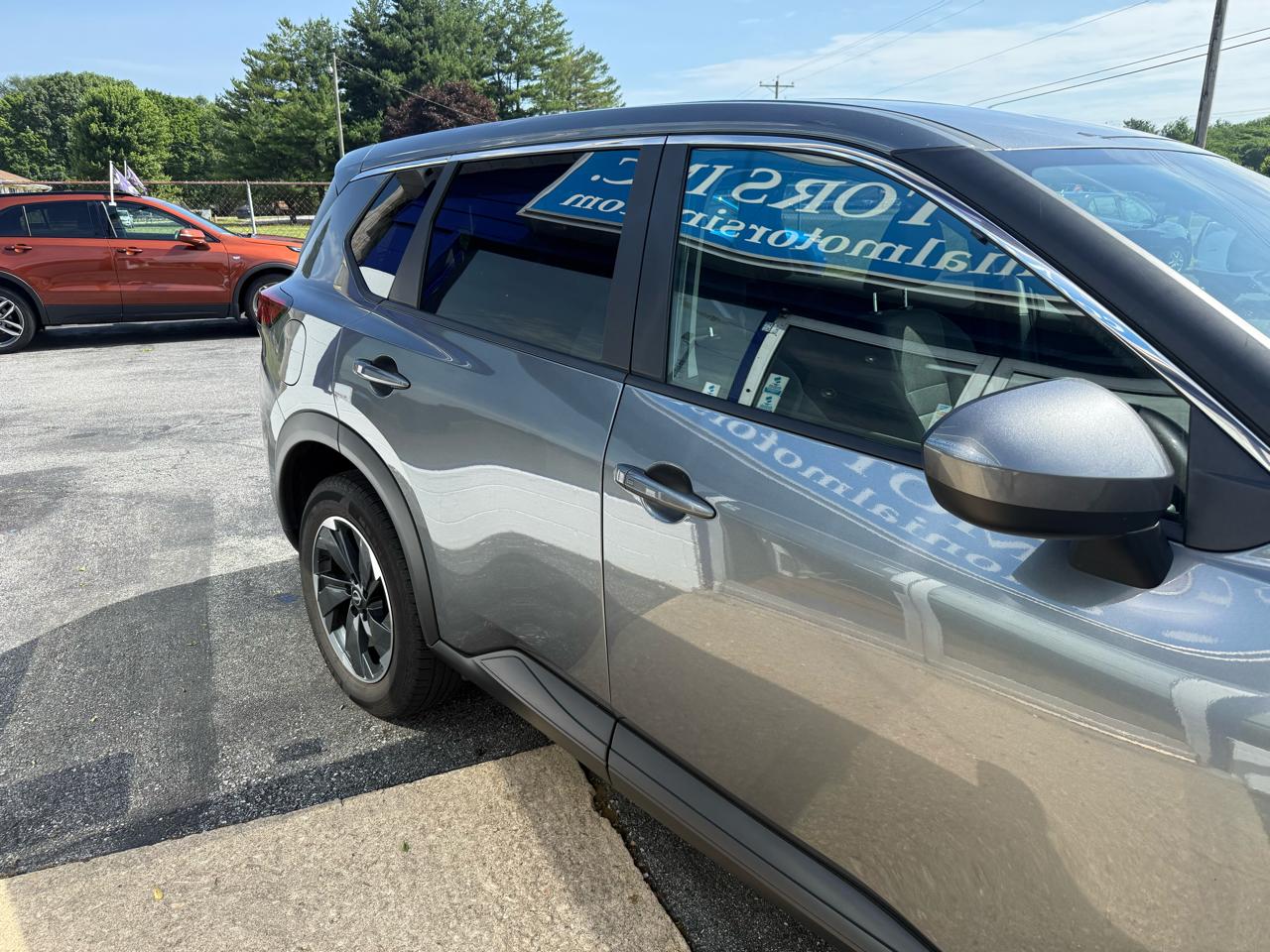 Nissan Rogue  2024