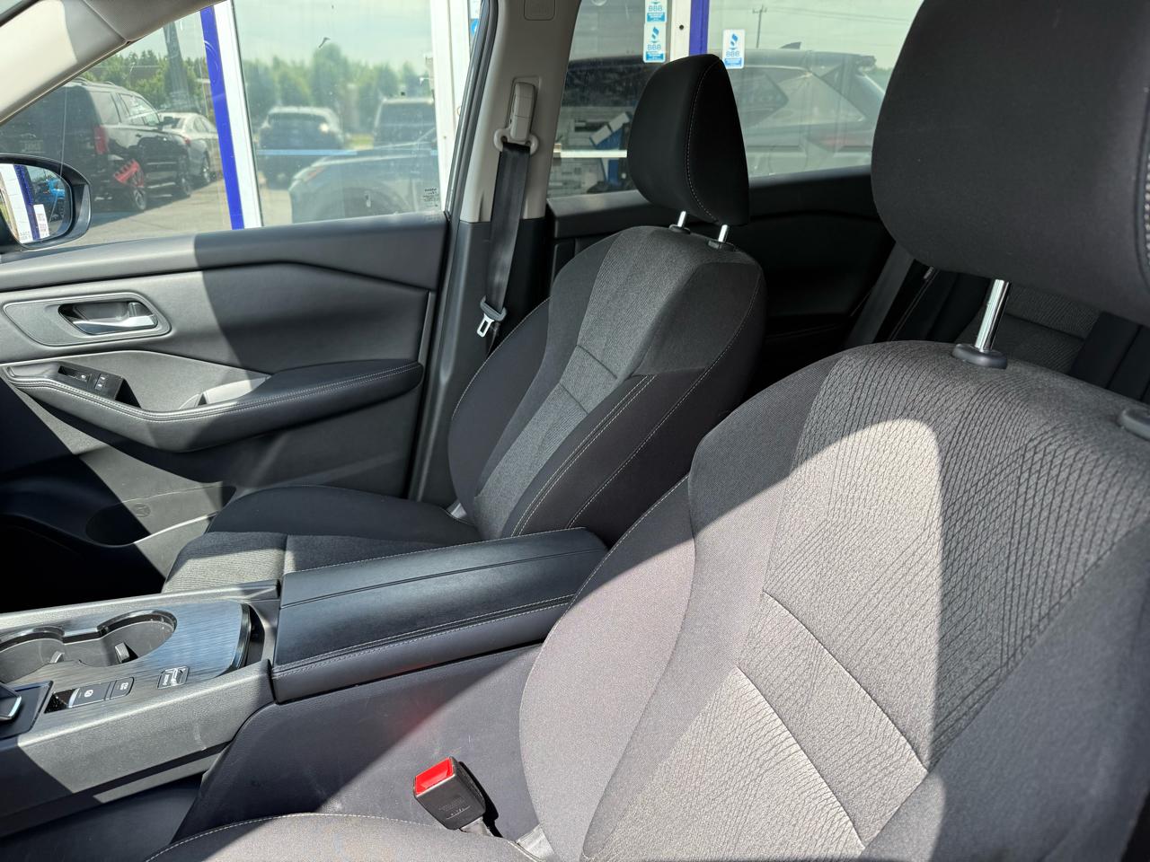 Nissan Rogue  2024