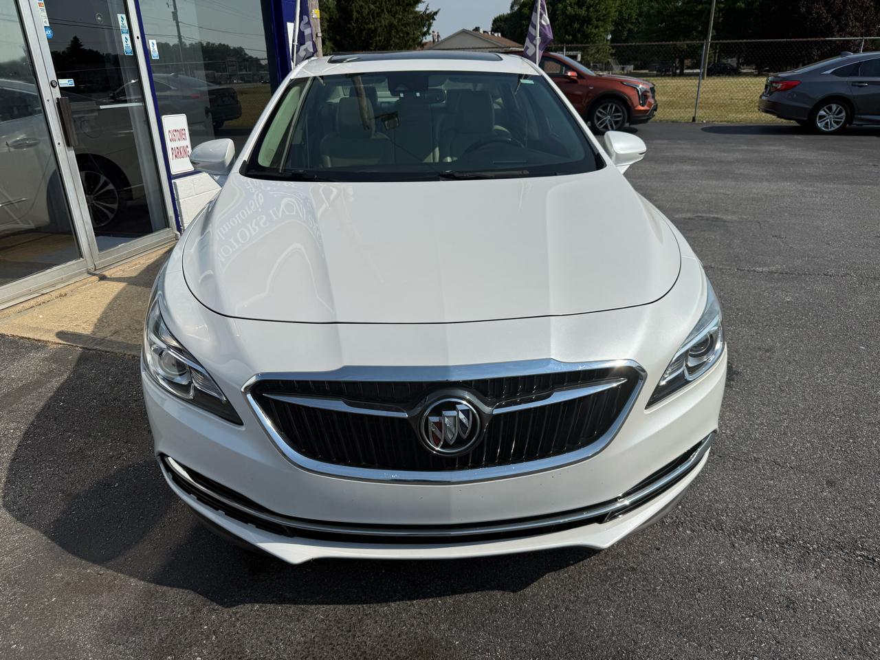 Buick LaCrosse  2017