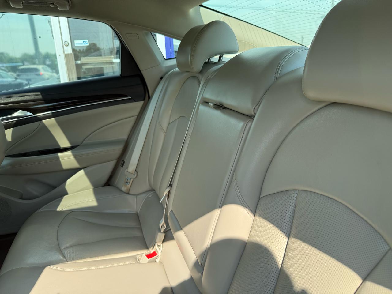 Buick LaCrosse  2017