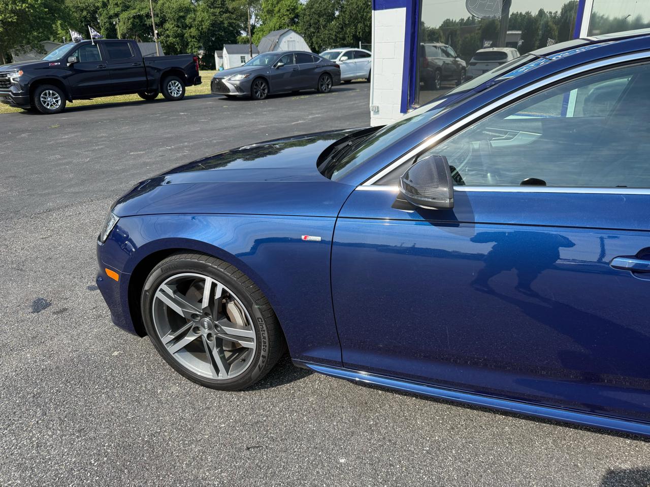 Audi A4  2017