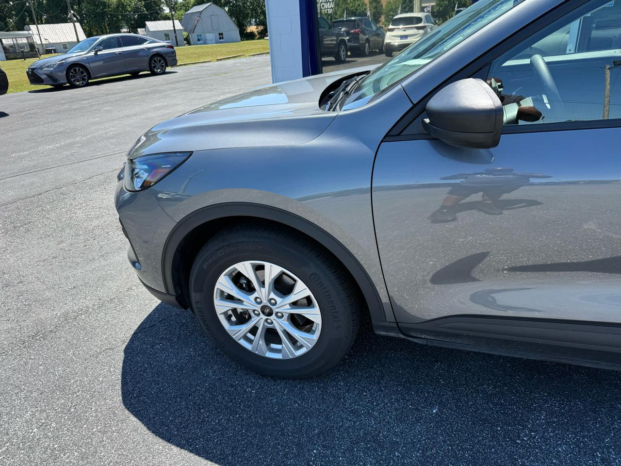 Ford Escape  2025