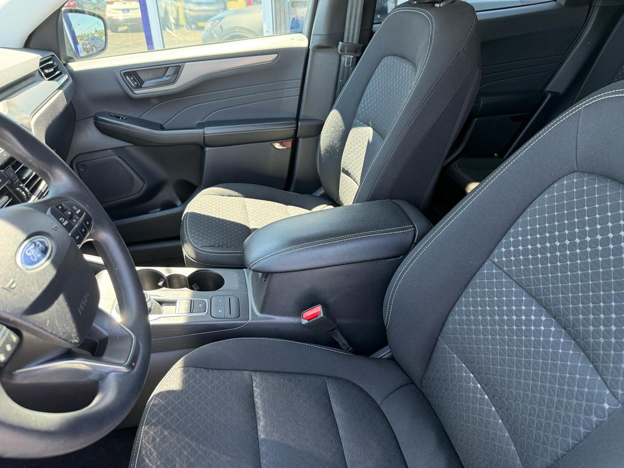 Ford Escape  2025