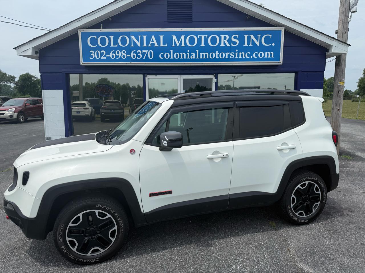 2015 Jeep Renegade 4WD 4dr Trailhawk