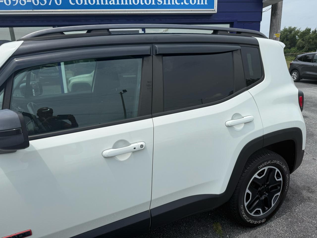 Jeep Renegade 4WD 4dr Trailhawk 2015