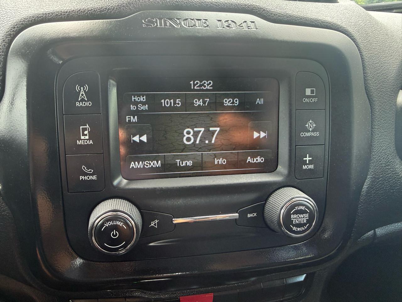 Jeep Renegade 4WD 4dr Trailhawk 2015