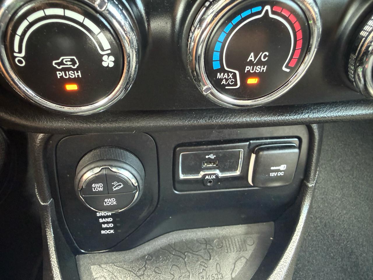 Jeep Renegade 4WD 4dr Trailhawk 2015