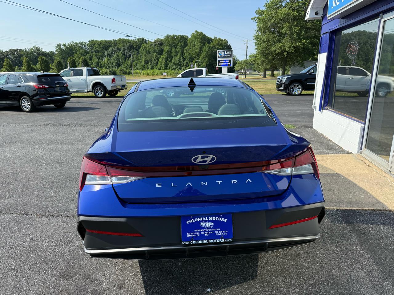Hyundai Elantra  2024