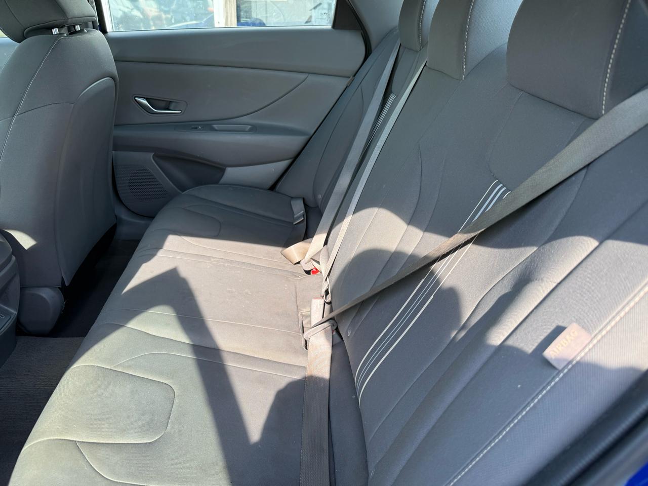 Hyundai Elantra  2024