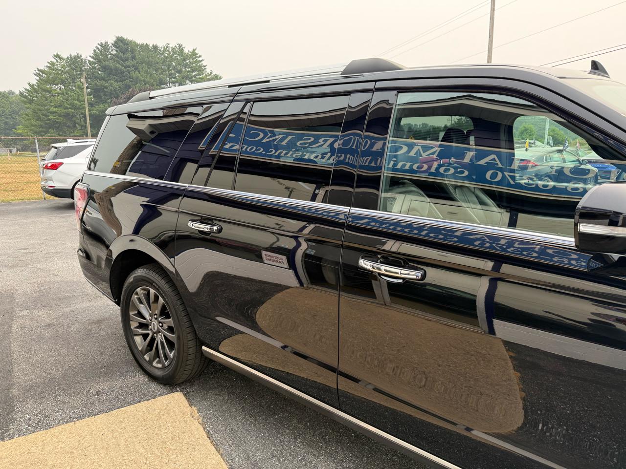 Ford Expedition  2021