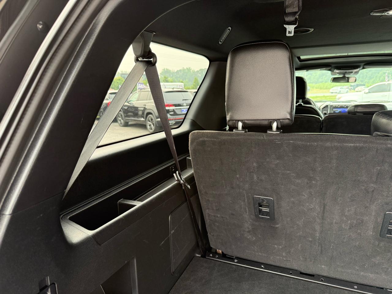 Ford Expedition  2021