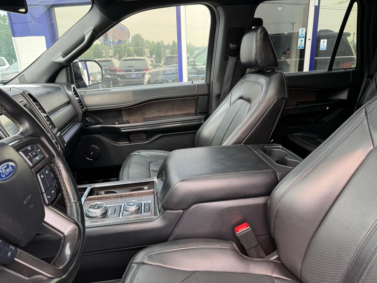 Ford Expedition  2021
