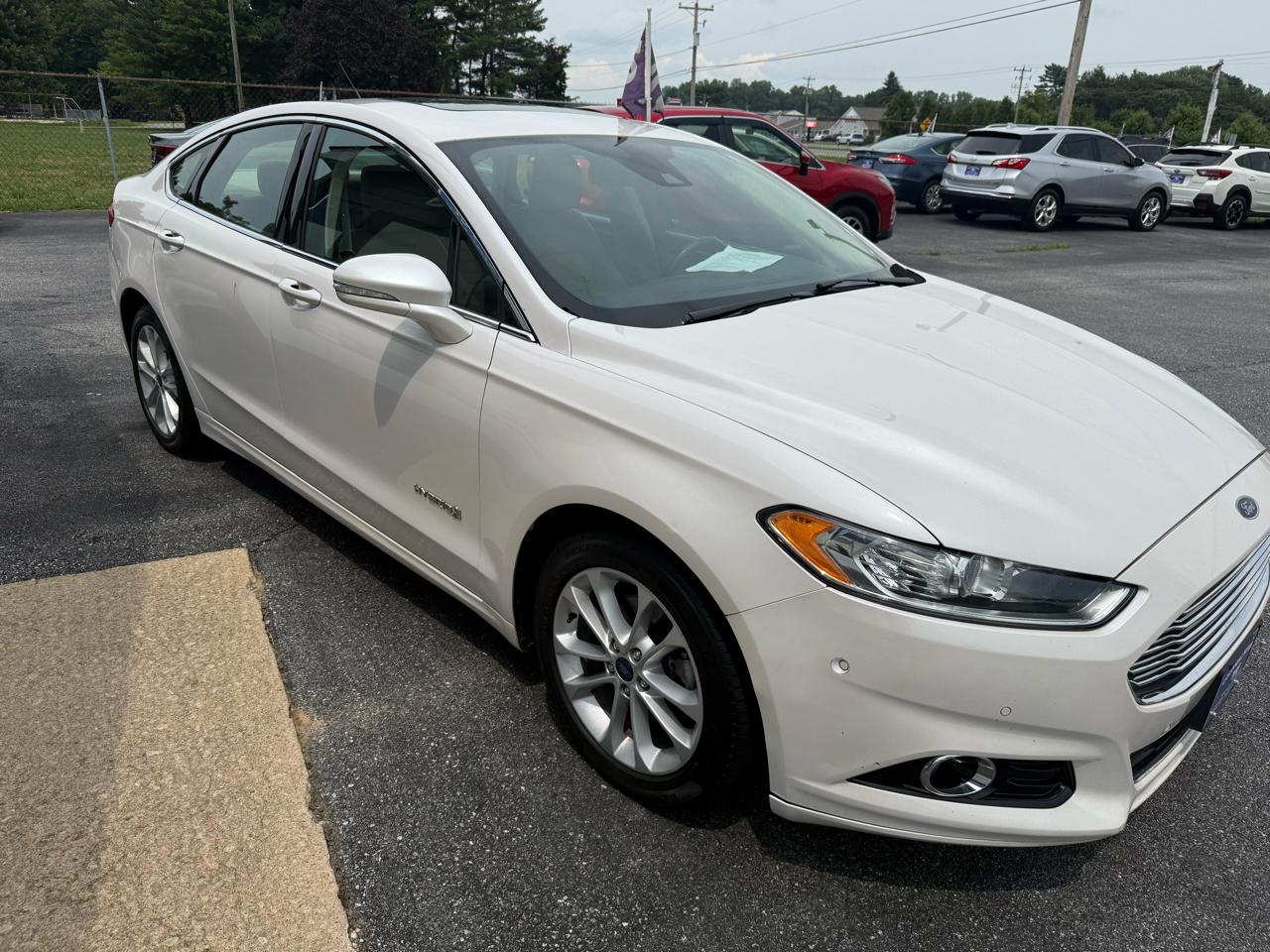 Ford Fusion Hybrid  2013