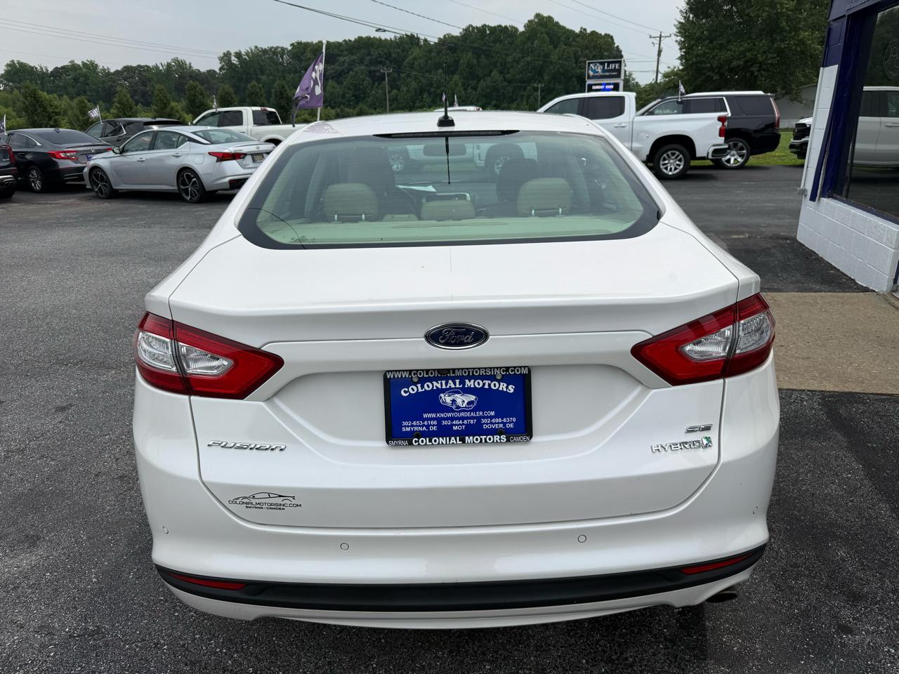 Ford Fusion Hybrid  2013