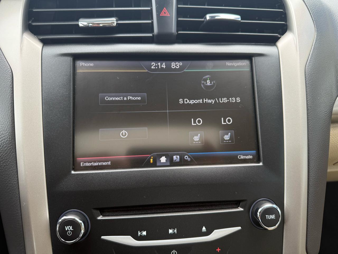 Ford Fusion Hybrid  2013