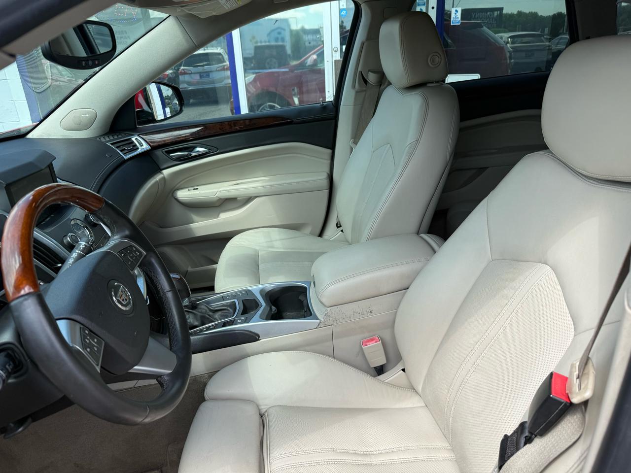 Cadillac SRX  2010