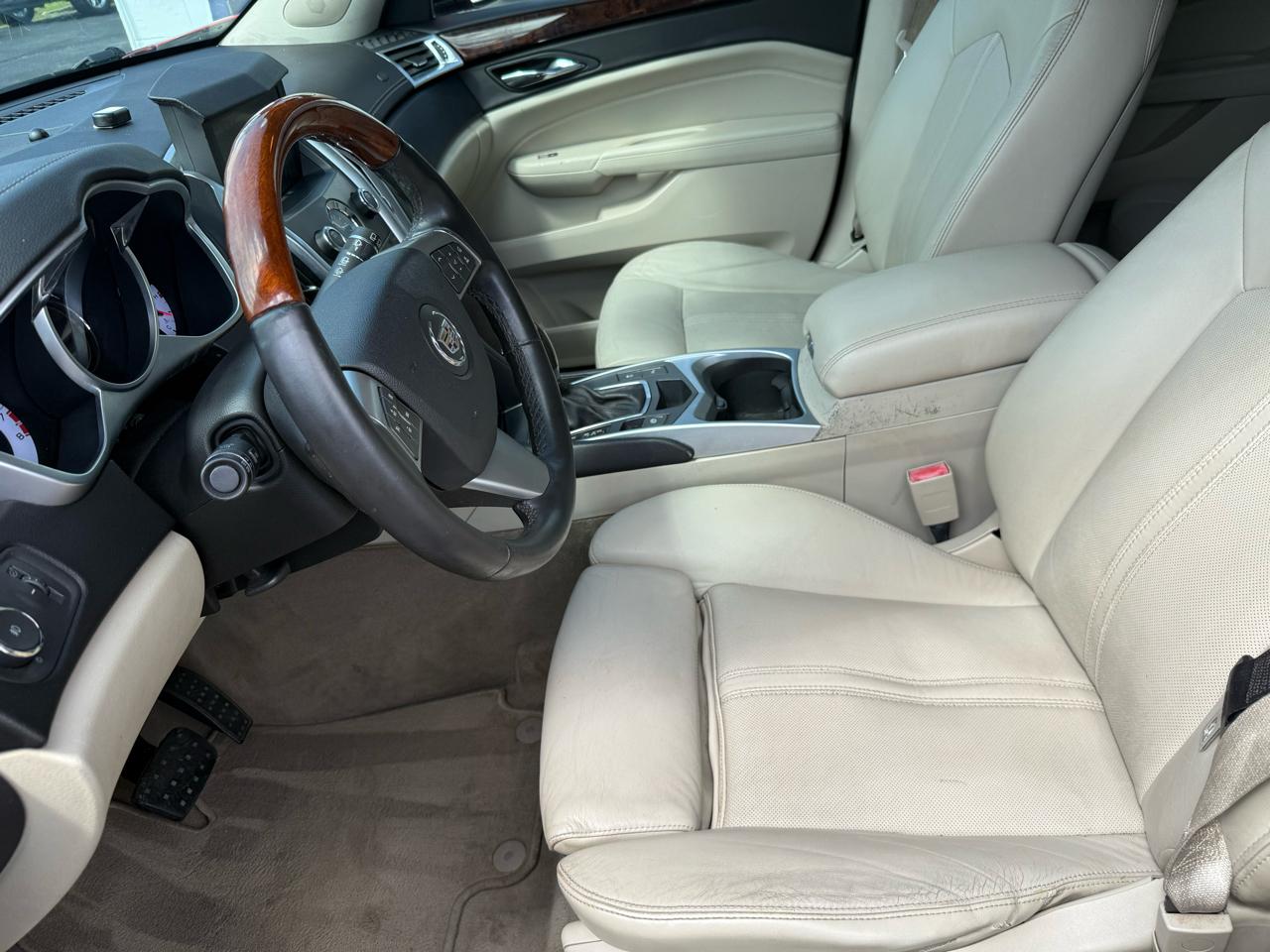 Cadillac SRX  2010