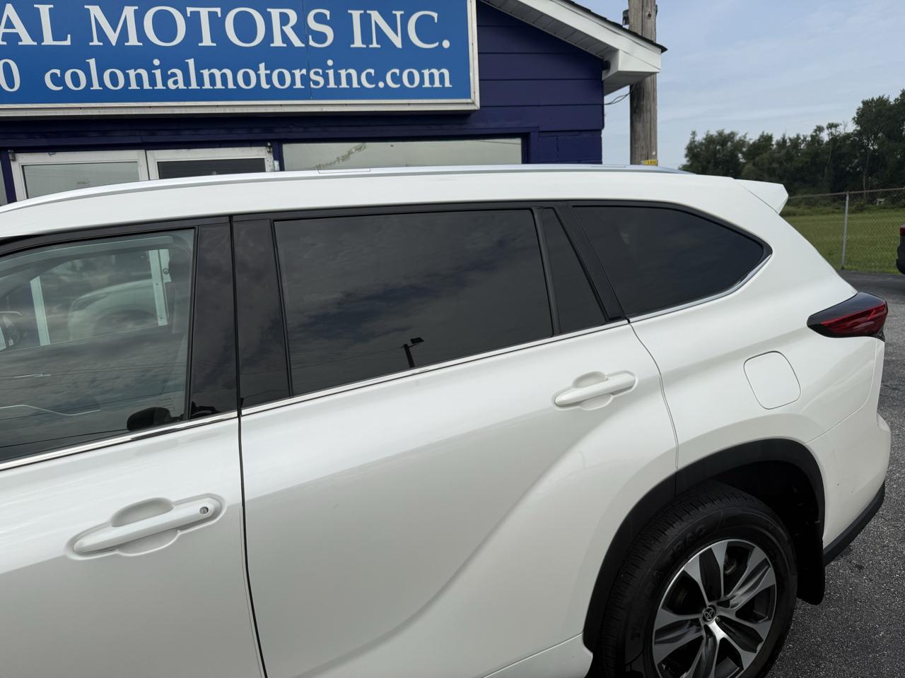 Toyota Highlander  2021