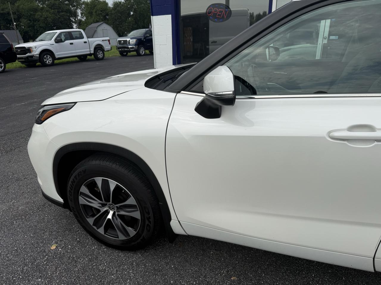 Toyota Highlander  2021
