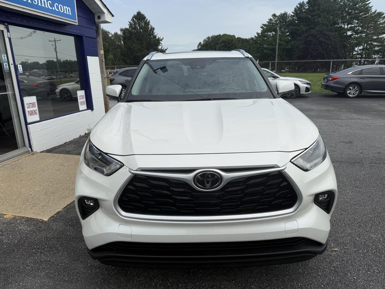 Toyota Highlander  2021