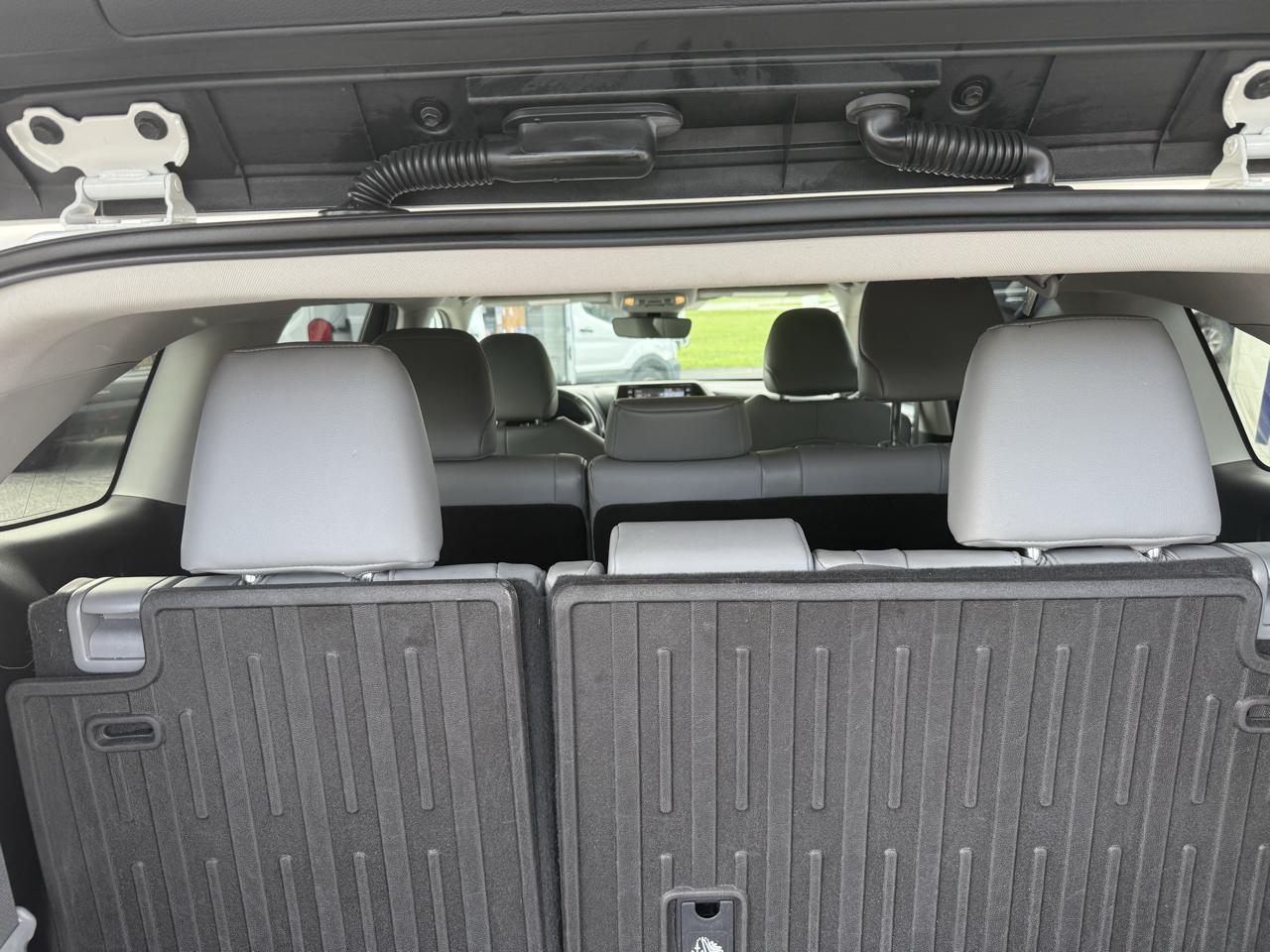 Toyota Highlander  2021