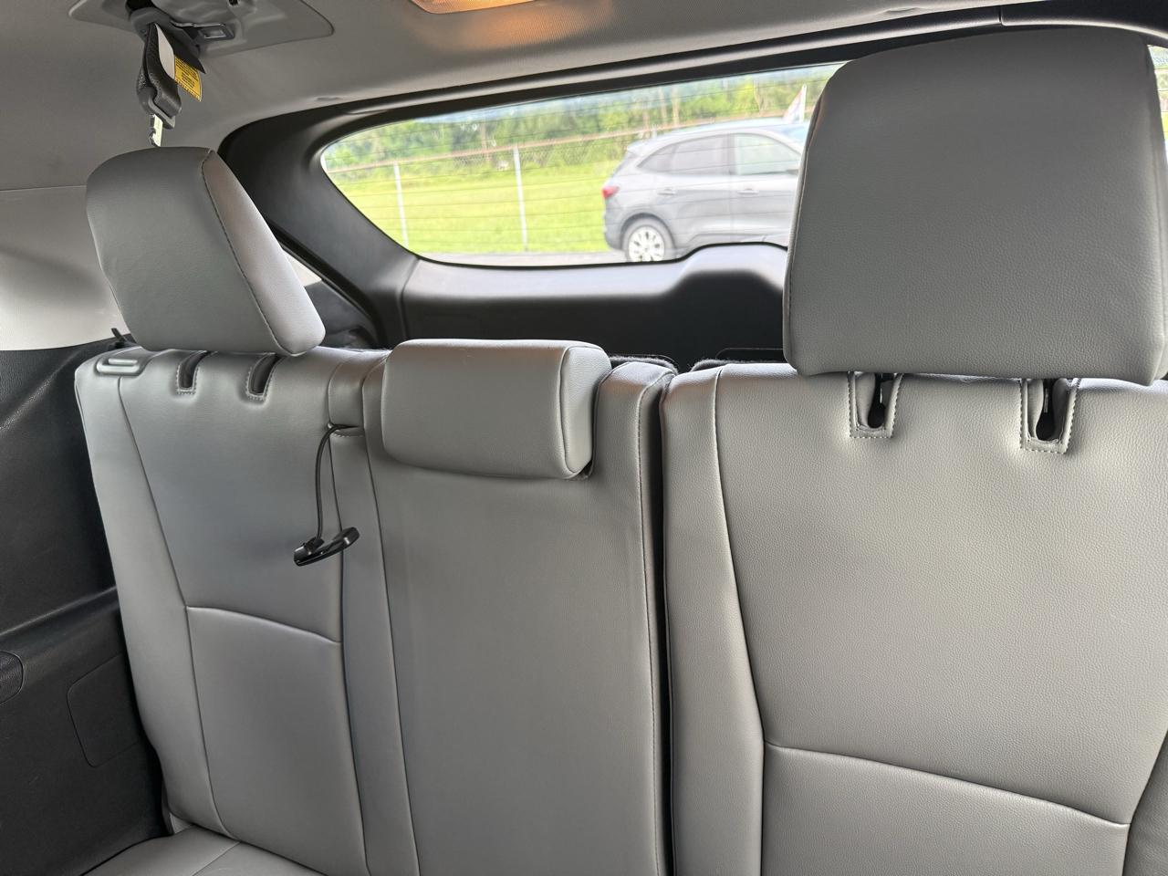 Toyota Highlander  2021