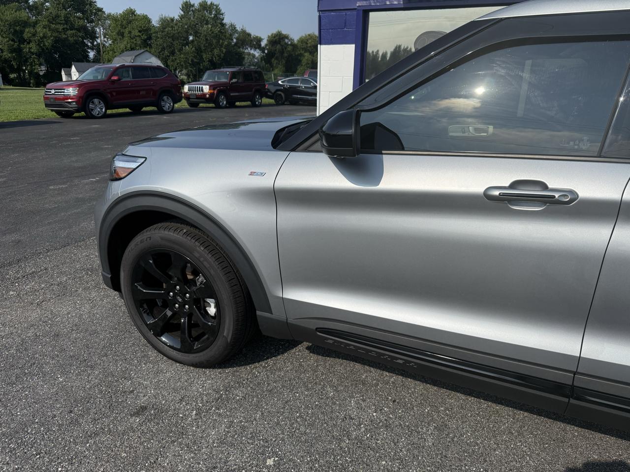 Ford Explorer  2023