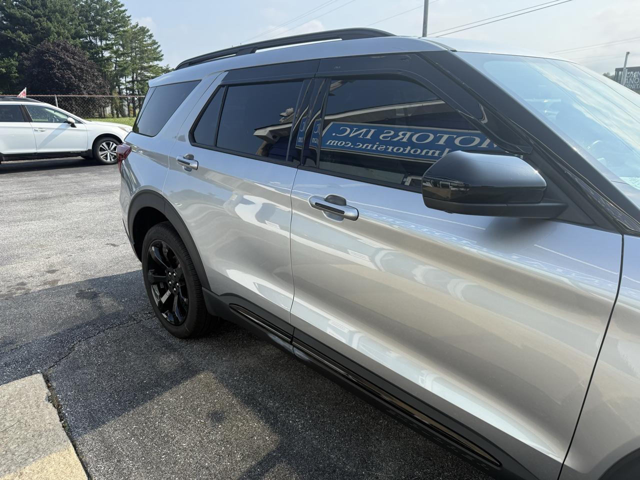 Ford Explorer  2023